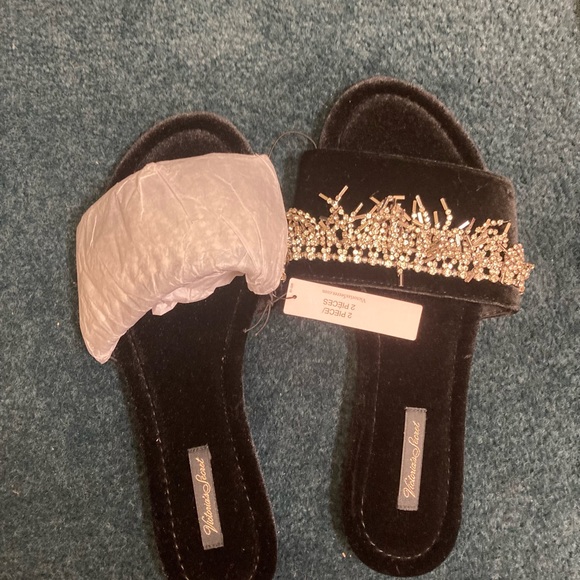 Victoria’s Secret Fringe Rhinestones Velvet Slides Black Small - Picture 5 of 7